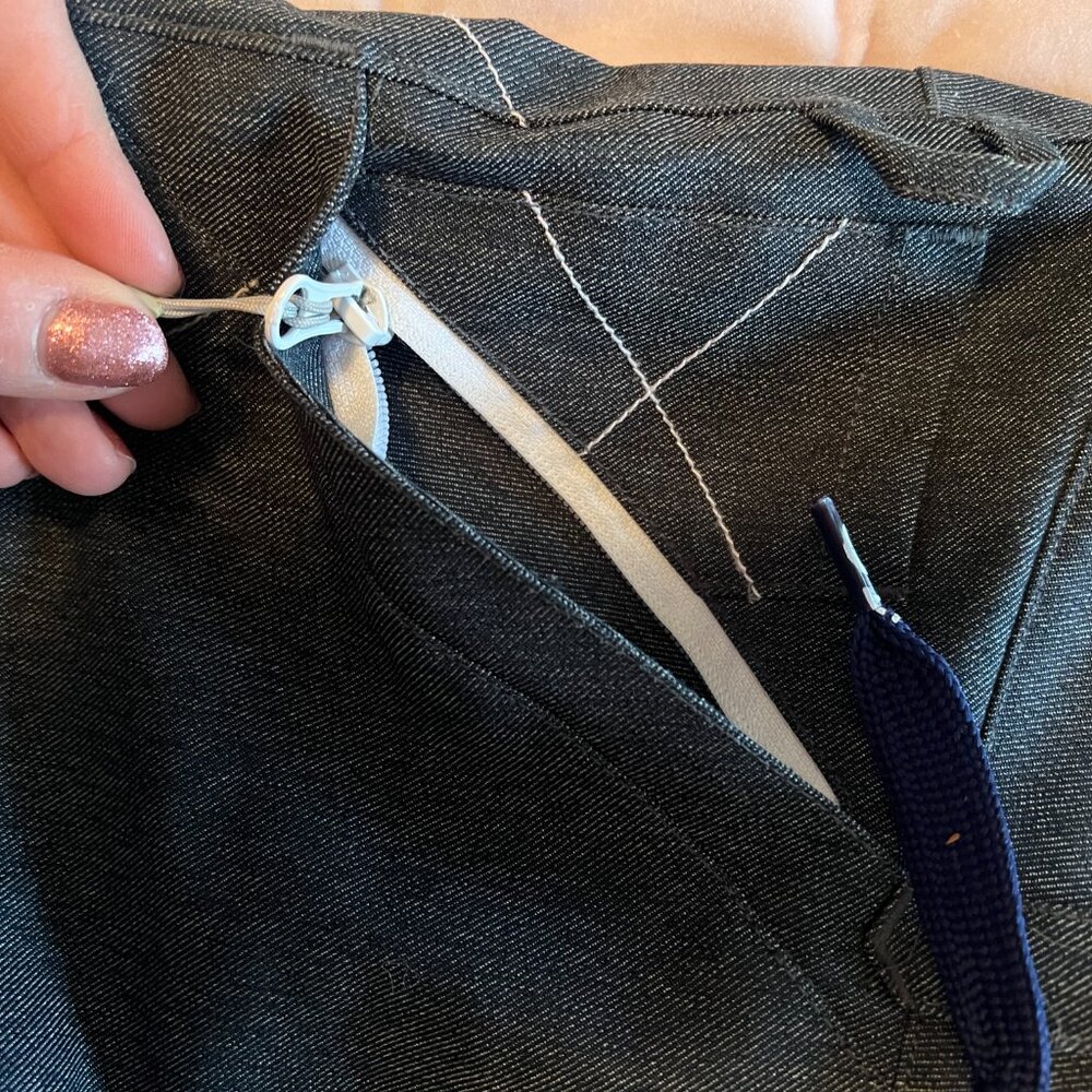 Picture Organic Demin/Chambray Colored Snowpants - Picture 3 of 9